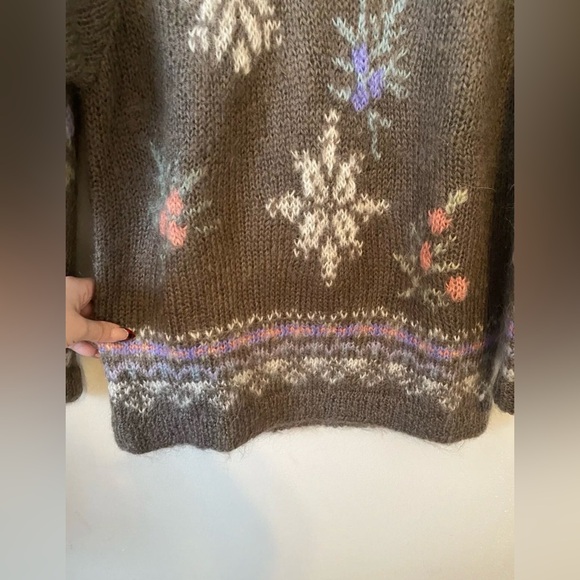 Talbots VTG Hand Knit Mohair Wool Ugly Sweater Snowflakes Winter Christmas - Picture 5 of 7